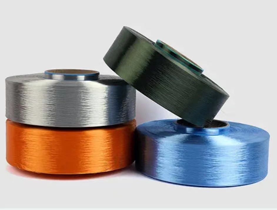 HANYUN 100% polyester 300D FDY barevná filamentová příze pro netkané textilie